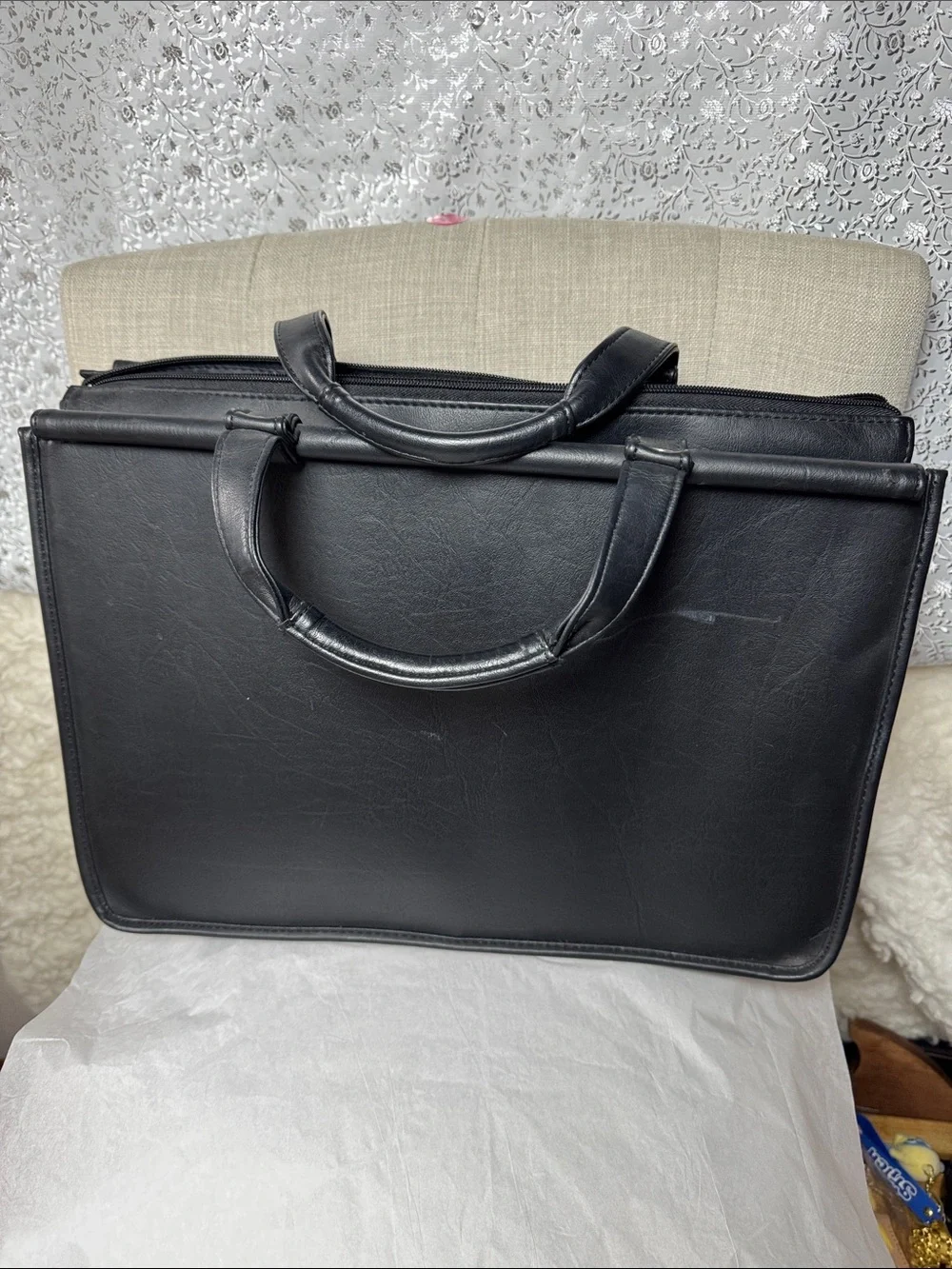 Men's Black Leather Briefcase with Front Zip Pocket